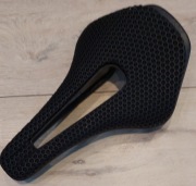 Nowe Siodełko RYET Aircode 3D Honeycomb | Full Carbon | Ultralekkie 160g