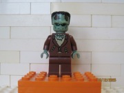 LEGO "The Monster" / "Frankenstein" uzywany, lekko starte usta defekt