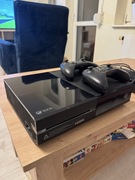 Konsola do gier Xbox One plus gry 2 pady