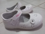 Lakierki Wojtyłko białe  kwiatek 26