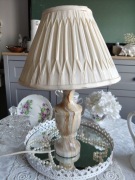 Lampa kamienna onyks, jedwabny żyrandol Laura Ashley 
