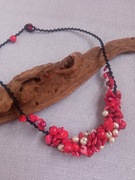 Naszyjnik kamienie naturalne koral i perły rzeczne 