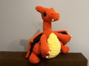 Charizard 40 cm – duży pluszak Pokémon handmade, maskotka szydełkowa