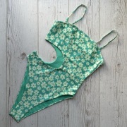 Kostium strój kąpielowy z wycięciem high leg kwiaty bandeau S h&m recycled