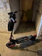 Motus Pro 10 Sport 2020 (Dual Motor 2000W) – Niski przebieg, Hydraulika!