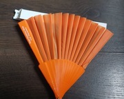 Pomarańczowy składany wachlarz/ gadżet