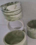 Zestaw 3 osłonek na doniczki - Gips Polimerowy - Efekt Marmuru Szałwiowy