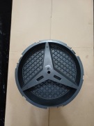 Mocowanie znaczka grilla W205 