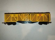 Piękny 4-osiowy wagon kryty Tri-ang sprzęgi Hornby H0 Drzwi przesuwne!