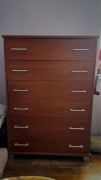  Komoda z szufladami 