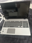 Toshiba Satellite u50t-a-10f dotykowy