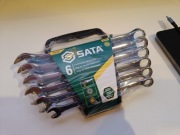 Klucze płasko oczkowe 6 częściowe Sata st09018sj 8-19mm w stojaku 