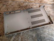 DOLNA OBUDOWA COMMODORE 64 #6