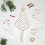 Choinka na ścianę Makrama Ozdoba świąteczna 