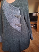 Sweterek z bukli zapinany na napy r .48-52