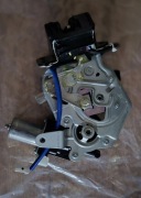 Zamek klapy bagażnika Mazda CX-5 II 8301001120