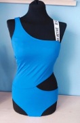 Błękitny strój kąpielowy typu cut-out – idealny na lato!  Rozmiar S 36