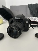 Aparat Canon EOS4000D + obiektyw Canon EF-S 18–55 mm + akcesoria