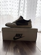 Nike air jordan 1 x travis