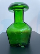 Zielona butla szklana