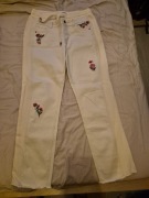 Spodnie Desigual joggery beżowe kwiaty wiazane roz. L NOWE