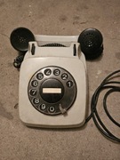 Stary telefon PRL rok 1988