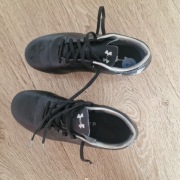 Nowe dziecięce korki Under Armour