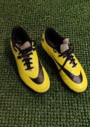 Buty piłkarskie korki lanki Nike Hypervenom