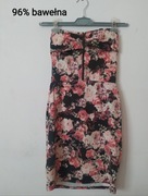 Obcisła sukienka mini w różowe kwiaty Bershka bawełna S 36