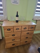 Spszedam 2 komodę DREWNIANE SOSNOWE