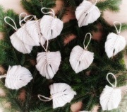 makrama liście na choinkę bombki