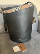 Torebka Burberry!Duża!Z metkami!+rachunek!Okazja!!Skóra!Dwustronne paski!