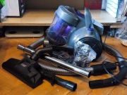 Odkurzacz Russell hobbs atlas 2 pet 