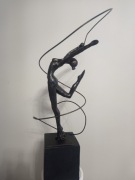 Gimnastyczka - rzeźba - figura