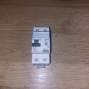 Wyłącznik różnicowo-nadprądowy Legrand P-312 B20A DX3