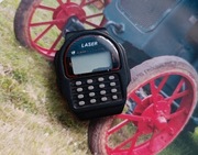 Stary zegarek z kalkulatorem 