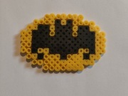 Logo Batman z koralików do prasowania żółty czarny