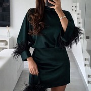 M 38 Zara satynowana sukienka z piórami