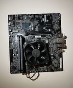 Komputer / i5-8400K / 16 GB RAM CORSAIR RGB – Dodatki Gratis