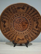 Drewniany talerz ozdobny na ścianę 