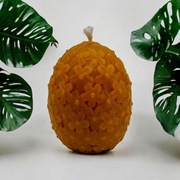 Świeca z naturalnego wosku pszczelego Jajko Kwiaty L Zielony Świecownik