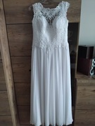 Suknia ślubna używana 38/40 r.