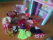 Domek dla Chelsea, lalka, ubranka, meble Mattel