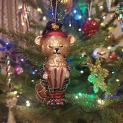 Szklana bombka miś z popcornem