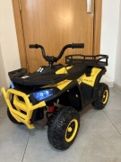 Elektryczny pojazd quad dla dzieci nowy