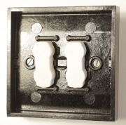 PRL Bakelitowy Włącznik Bezpuszkowy Ospel Natynkowy lub  Boazeria NOWY