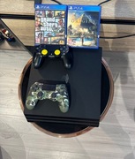 Konsola SONY PLAYSTATION 4 PRO 1 TB + 2x oryginalny pad 4K