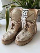 Botki Casadei – skóra/zamsz + koronka – rozm. 40,5 (wkładka 27 cm)