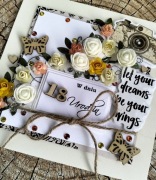 Wyjątkowa duża kartka na 18 urodziny w pudełku z okienkiem 