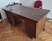 Intersujące modernistyczne biurko najprawdopodobniej lata 30.
